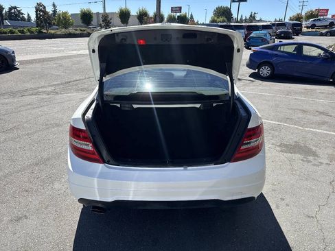 Used 2013 Mercedes-Benz C 250 Coupe image 6