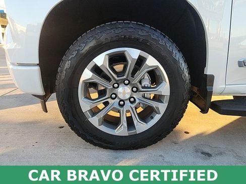 Certified 2023 Chevrolet Silverado 1500 High Country w/ Z71 Off-Road Package image 20