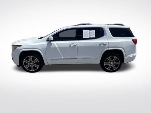 Used 2019 GMC Acadia Denali FWD image 2