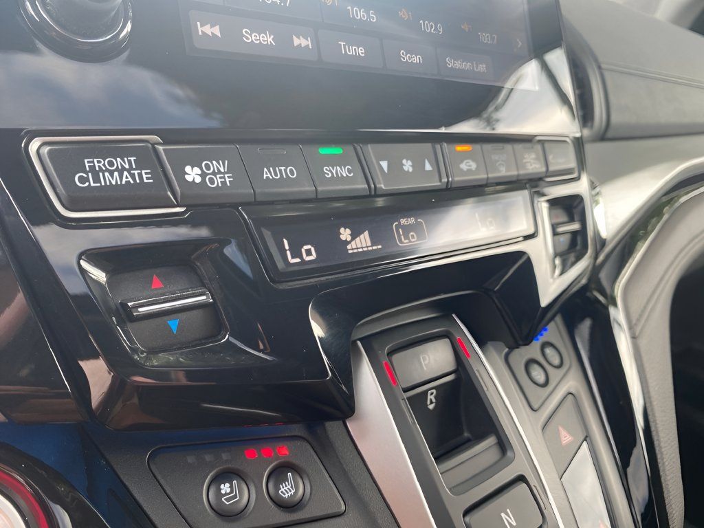 Used 2019 Honda Odyssey Elite image 26