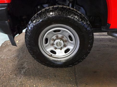 Used 2017 Ford F250 XL w/ Snow Plow Prep Package image 20