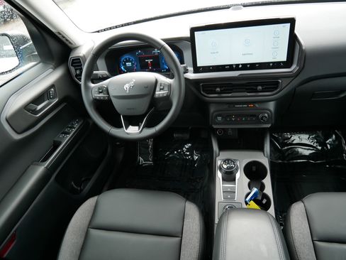 Used 2025 Ford Bronco Sport Big Bend w/ Convenience Package image 9