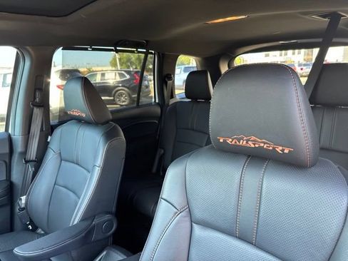 Used 2023 Honda Passport TrailSport image 10