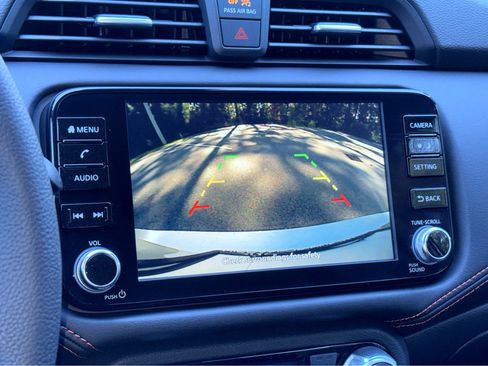 New 2025 Nissan Versa SR w/ Trunk Package image 14