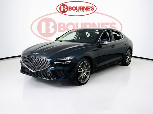 Used 2025 Genesis G70 2.5T image 6
