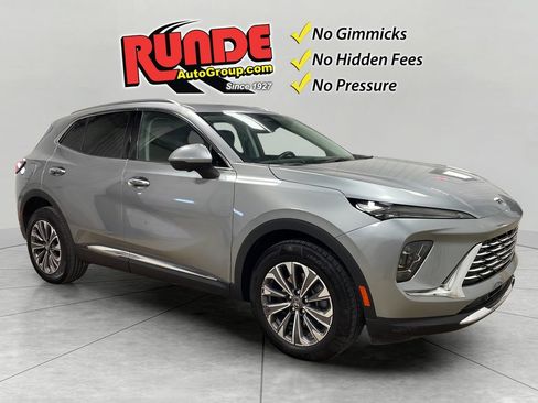 Used 2024 Buick Envision Preferred AWD/4WD image 8