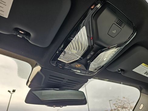 New 2026 BMW X5 xDrive40i w/ Climate Comfort Package image 27