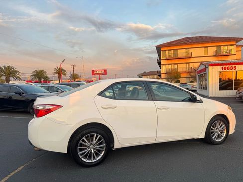 Used 2014 Toyota Corolla LE Premium image 5