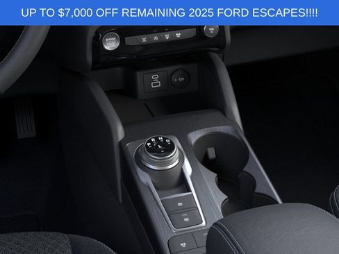 New 2025 Ford Escape Active w/ Tech Pack #1 AWD/4WD image 15