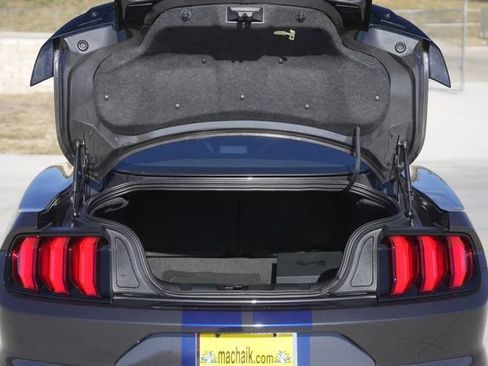 Used 2022 Ford Mustang Shelby GT500 w/ Technology Package image 30