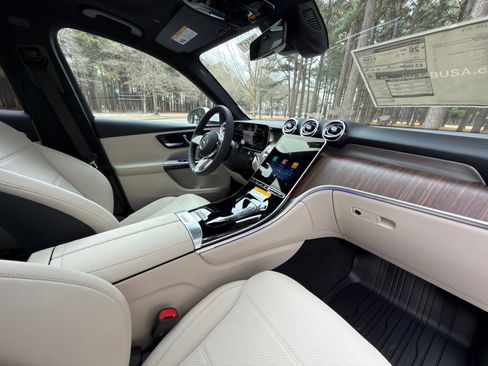 New 2026 Mercedes-Benz GLC 300 4MATIC image 19
