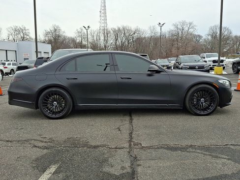 Used 2022 Mercedes-Benz S 500 4MATIC image 4