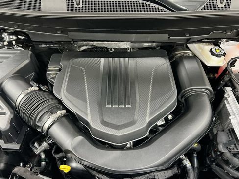 New 2026 Chevrolet Traverse Z71 w/ Enhanced Driving Package AWD/4WD image 27