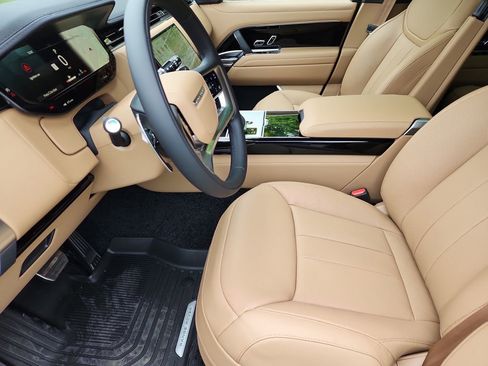 New 2026 Land Rover Range Rover SE AWD/4WD image 23