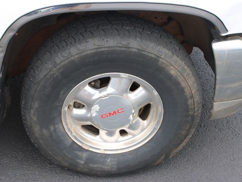 Used 2000 GMC Sierra 1500 4x4 Extended Cab w/ Off-Road Chassis Pkg image 25