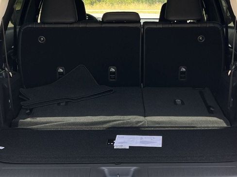 New 2027 INFINITI QX60 Luxe FWD image 26