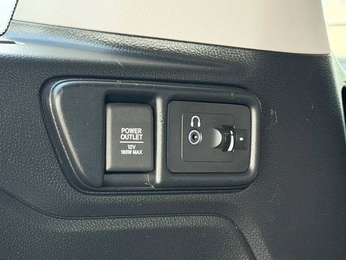 Used 2019 Honda Odyssey Elite image 22