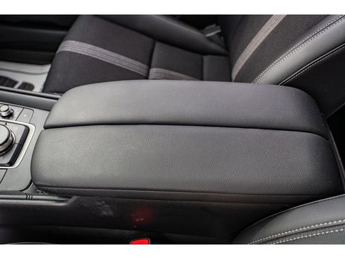 Used 2025 MAZDA CX-50 AWD 2.5 S w/ Preferred Package image 19