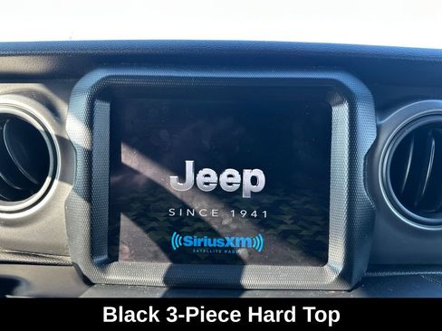 Used 2021 Jeep Wrangler Unlimited Willys image 18