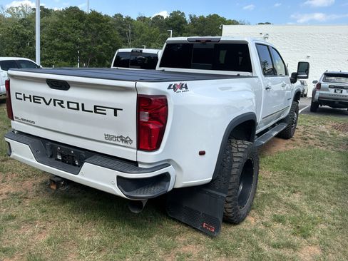 Used 2020 Chevrolet Silverado 3500 High Country w/ LPO, Hitch Package AWD/4WD image 6