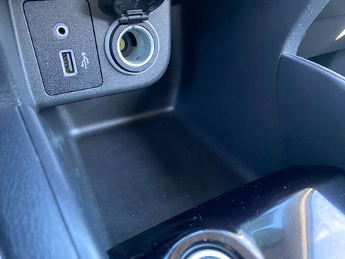 Used 2021 Nissan Kicks S image 22