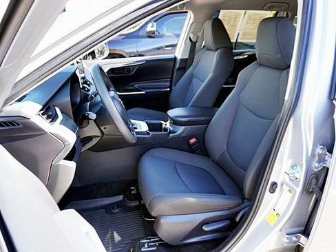 Used 2025 Toyota RAV4 LE image 15