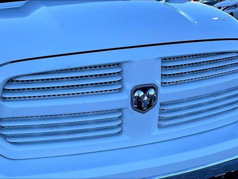 Used 2015 RAM 1500 Big Horn AWD/4WD image 32