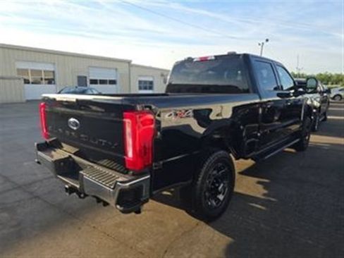 Used 2023 Ford F250 XLT w/ Snow Plow Prep Package AWD/4WD image 2