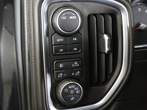 Used 2023 Chevrolet Silverado 3500 LT w/ Convenience Package image 36