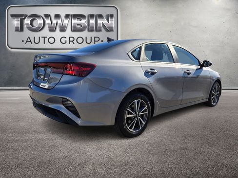 Certified 2024 Kia Forte LXS image 5