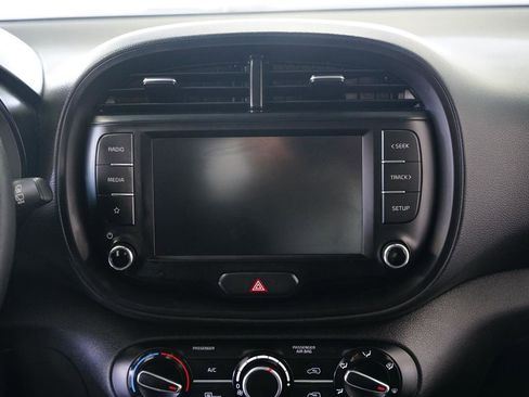 Used 2024 Kia Soul LX w/ Option Group 015 image 19