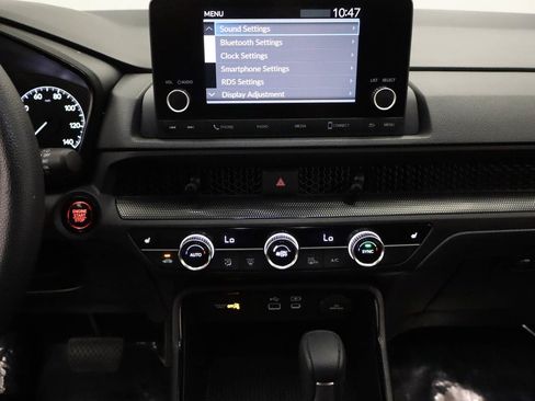 Used 2025 Honda CR-V EX image 10