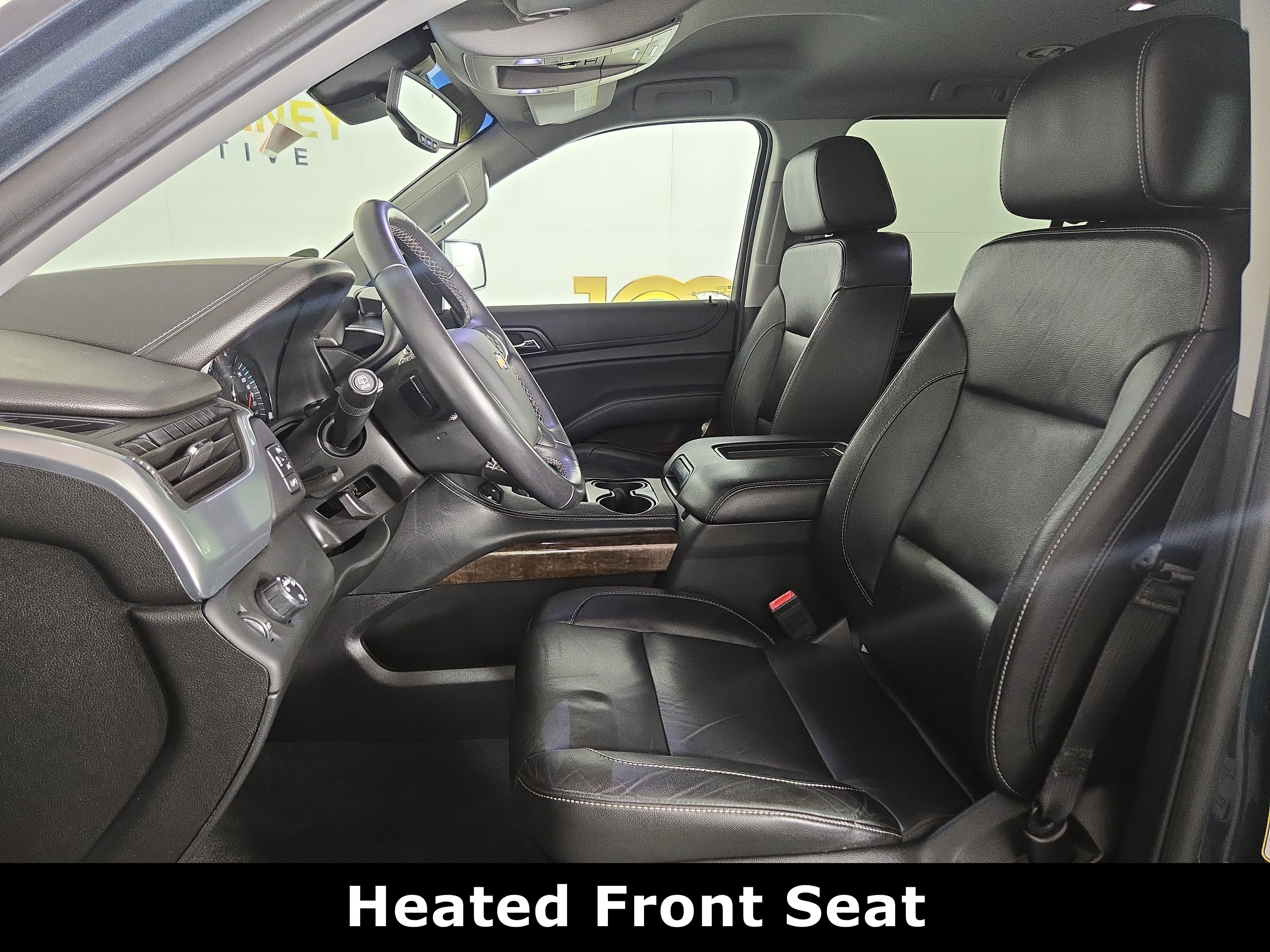 Certified 2019 Chevrolet Suburban LT RWD image 11