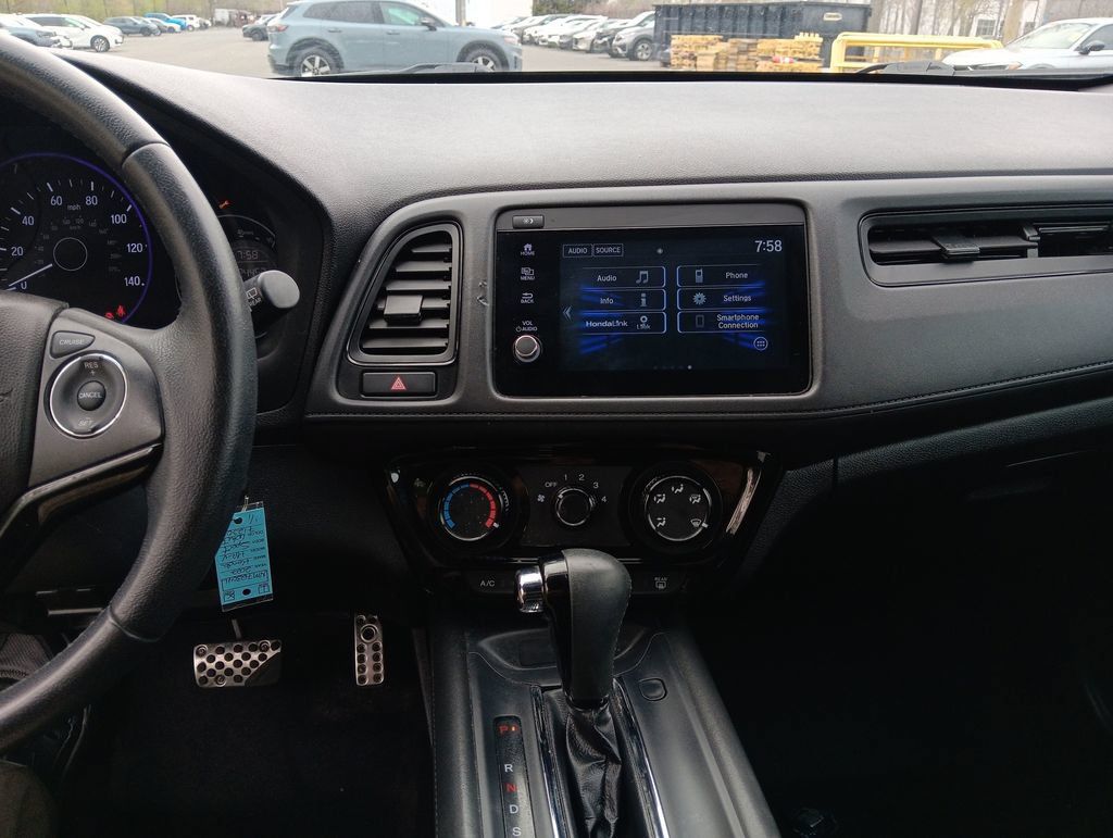 Used 2022 Honda HR-V Sport image 17