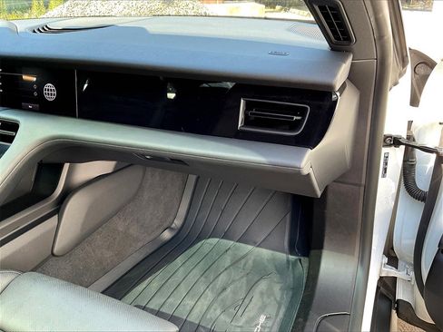 Certified 2024 Porsche Taycan image 19