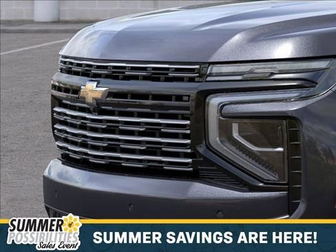 New 2026 Chevrolet Suburban High Country AWD/4WD image 13