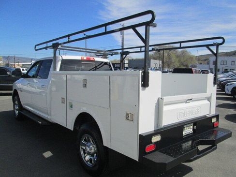 Used 2017 RAM 3500 SLT image 4