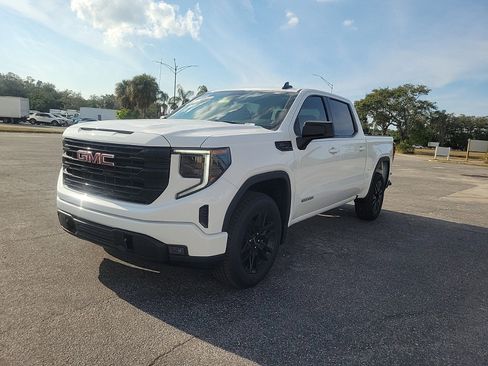 New 2026 GMC Sierra 1500 Elevation image 2
