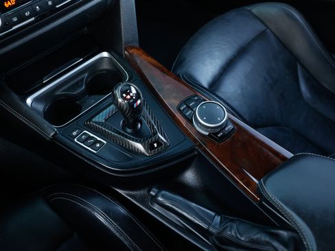 Used 2015 BMW M3 image 41