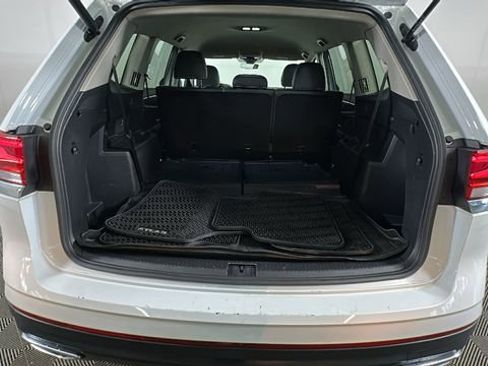 Used 2024 Volkswagen Atlas SE AWD/4WD image 28