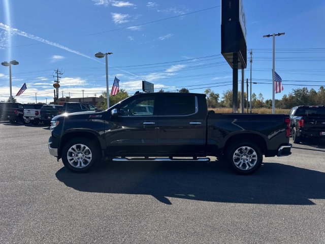 Certified 2022 Chevrolet Silverado 1500 LTZ AWD/4WD image 7