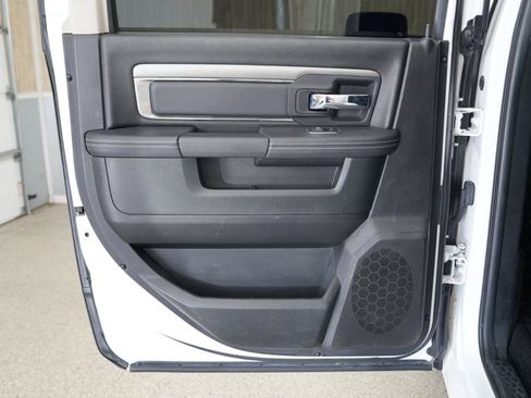 Used 2016 RAM 1500 Sport w/ Convenience Group AWD/4WD image 32