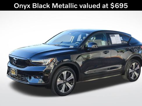 Used 2023 Volvo C40 P8 Recharge Plus w/ Protection Package Premier image 3