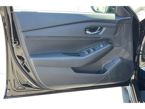 Certified 2023 Honda Accord EX image 11