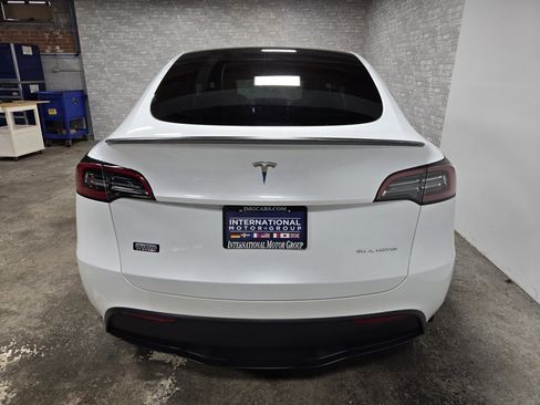 Used 2023 Tesla Model Y Long Range image 46