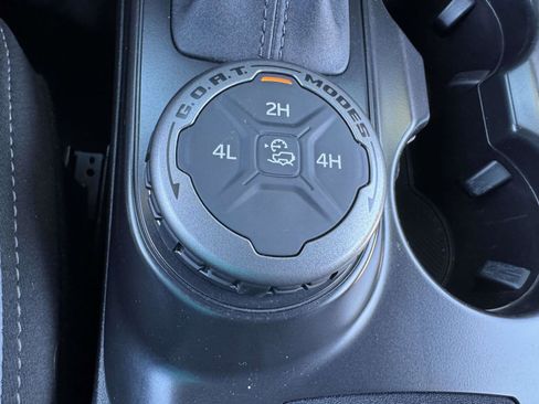 Used 2024 Ford Bronco Big Bend AWD/4WD image 36