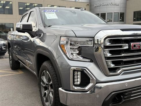 Used 2019 GMC Sierra 1500 SLT w/ SLT Premium Plus Package image 11