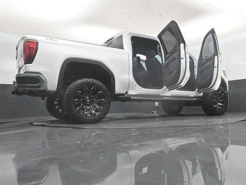 Used 2021 GMC Sierra 1500 SLT AWD/4WD image 60