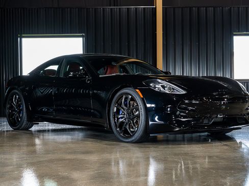 Used 2025 Karma Revero Luxury RWD image 2