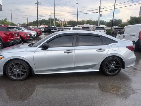 Used 2025 Honda Civic Sport image 3